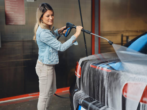 Why Choose Our Certified Pressure Washing Experts for Your Project Needs in Owensville, IN?